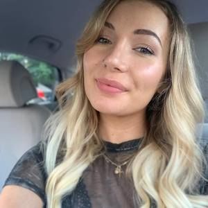 Meet your Posher, Rose